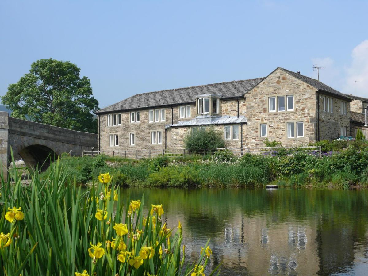 Hotel The Red Lion & Manor House Burnsall Esterno foto