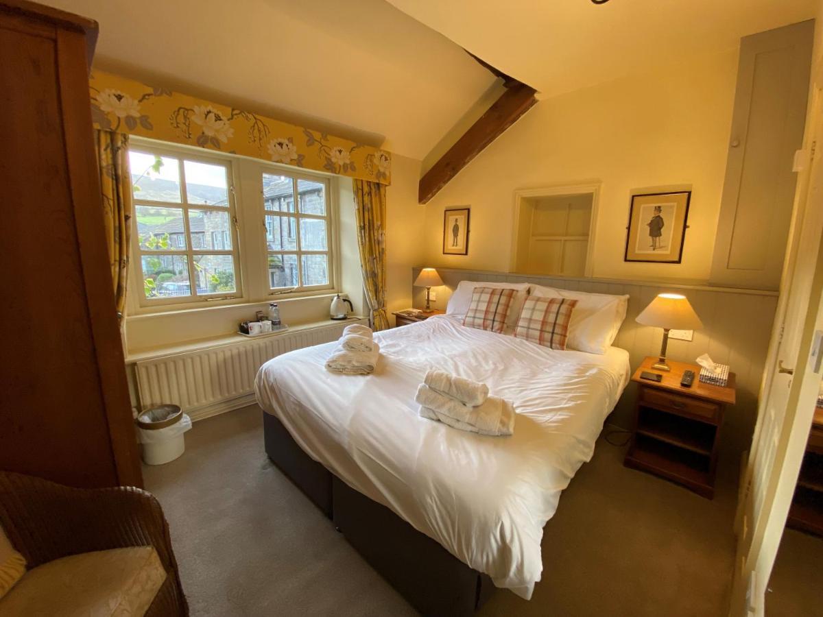 Hotel The Red Lion & Manor House Burnsall Esterno foto